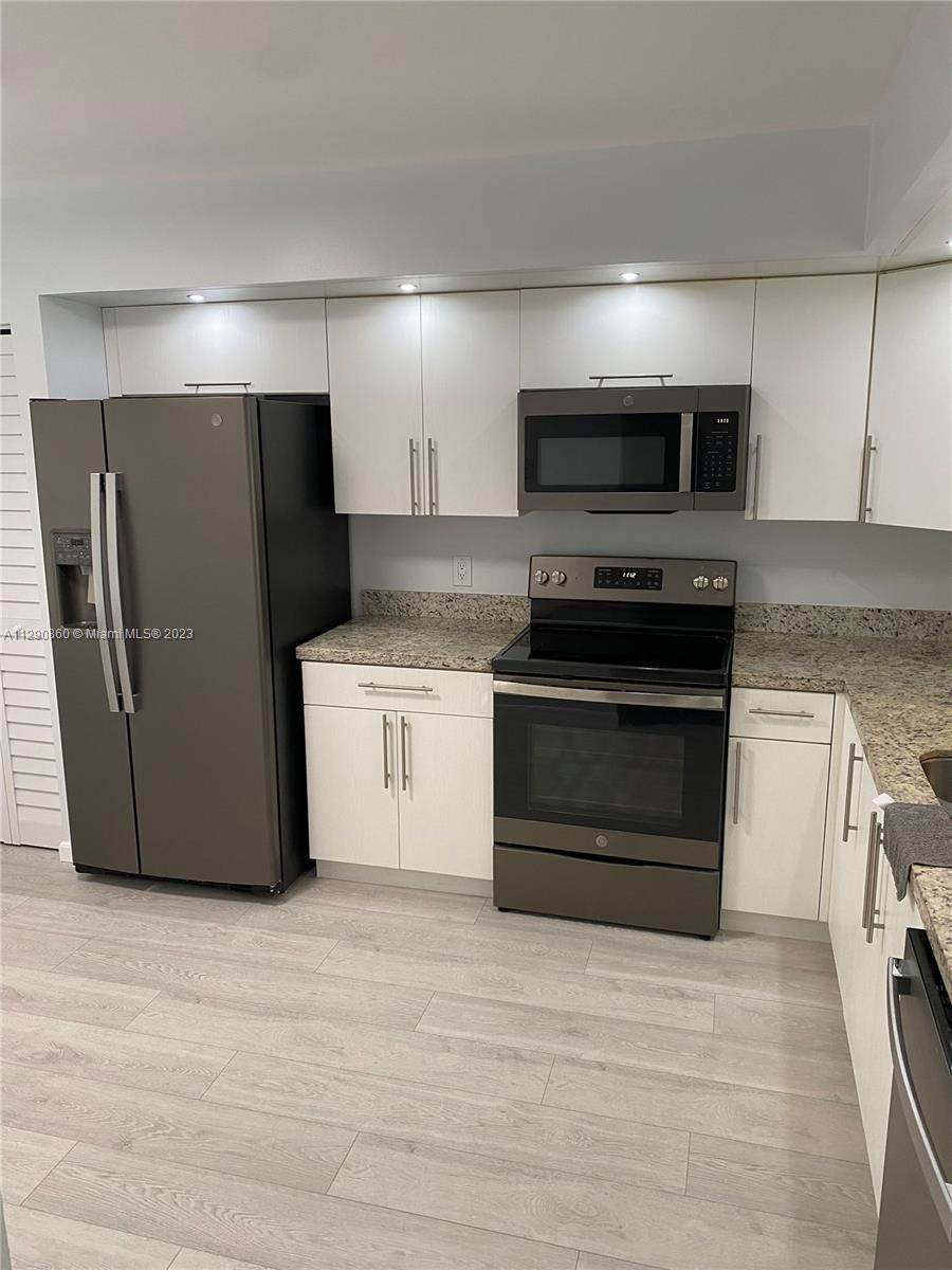 12500 5th Ct - Photo 1