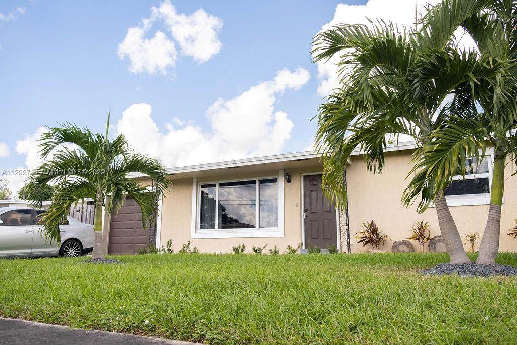 8131 21st Ct - Photo 1