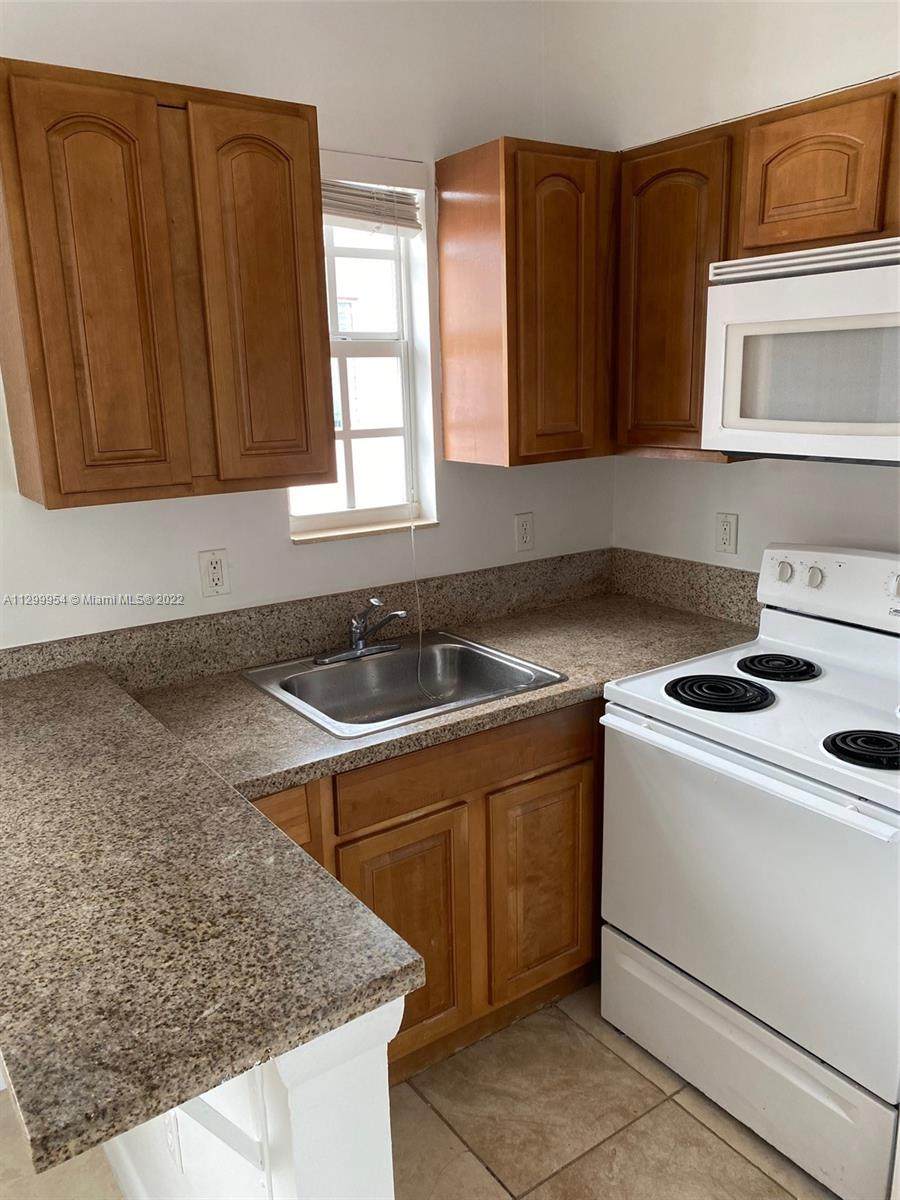 7130 Rue Versailles - Photo 1