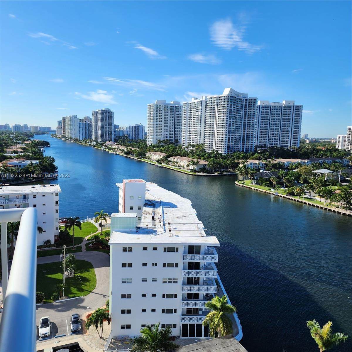 3161 Ocean Dr - Photo 1