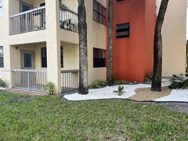 8100 Geneva Ct - Photo 1