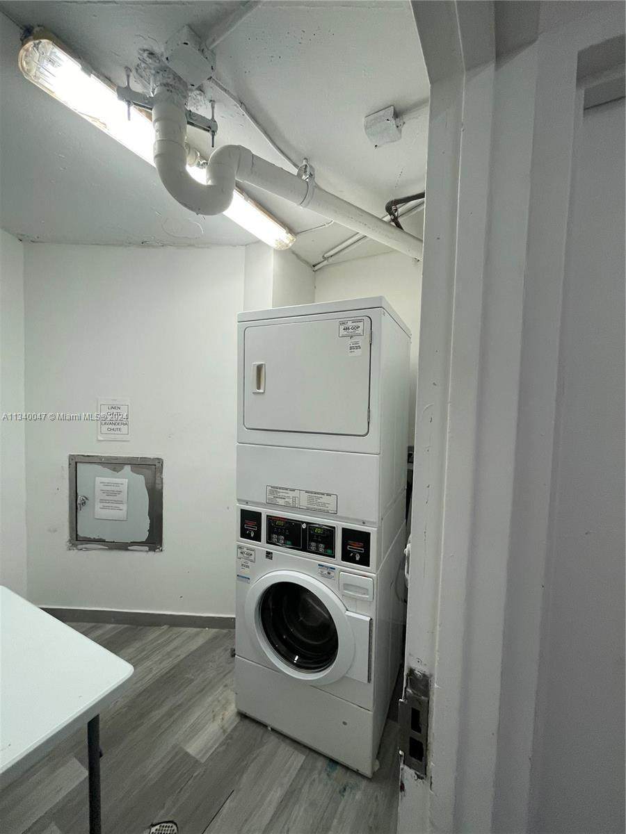 https://bt-photos.global.ssl.fastly.net/miami/1280_boomver_2_A11340047-2.jpg