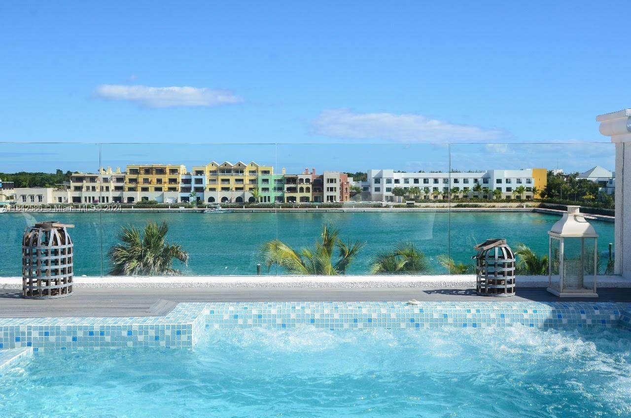 https://bt-photos.global.ssl.fastly.net/miami/orig_boomver_2_A11342586-2.jpg