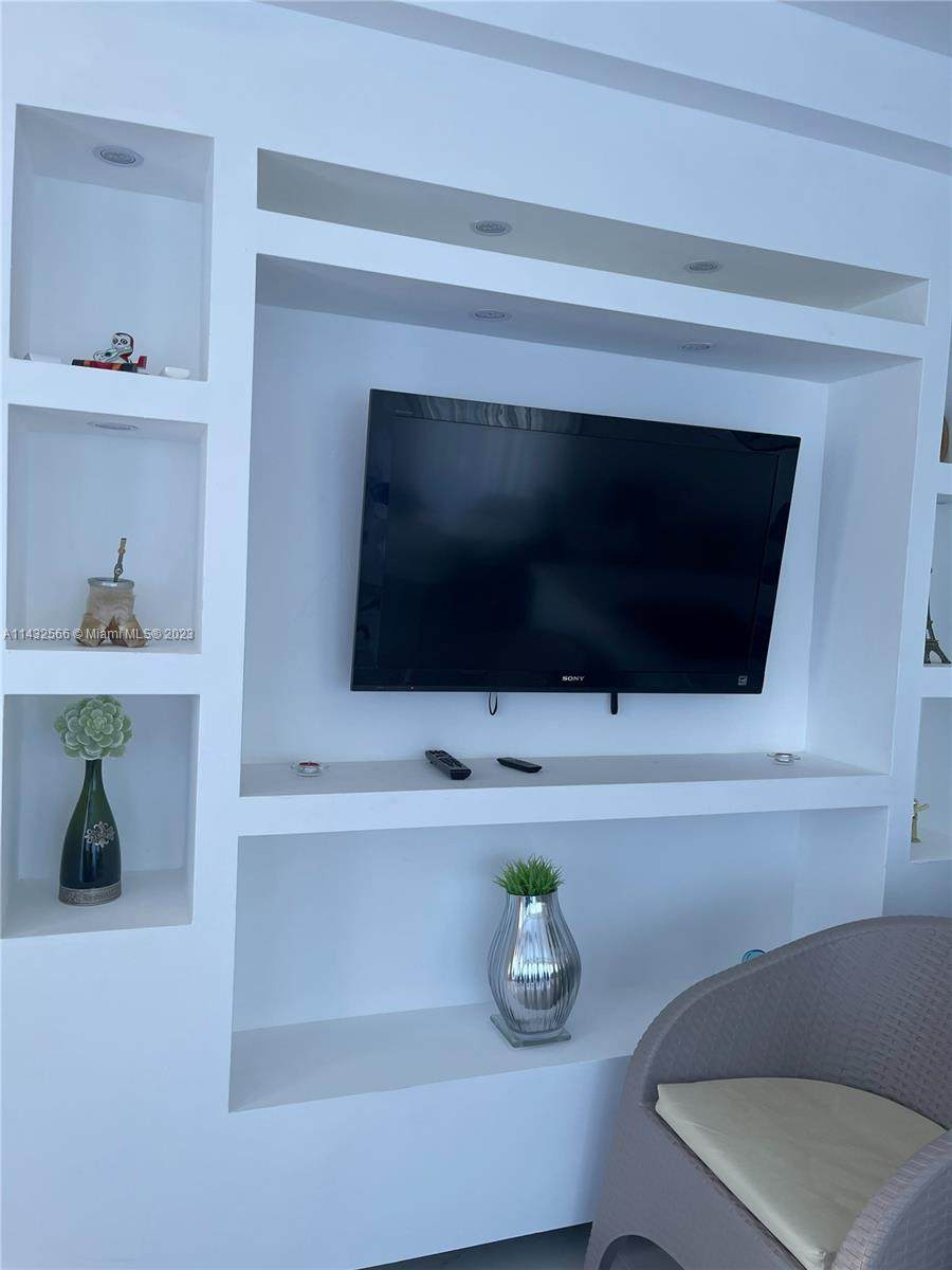 https://bt-photos.global.ssl.fastly.net/miami/1280_boomver_2_A11432566-2.jpg