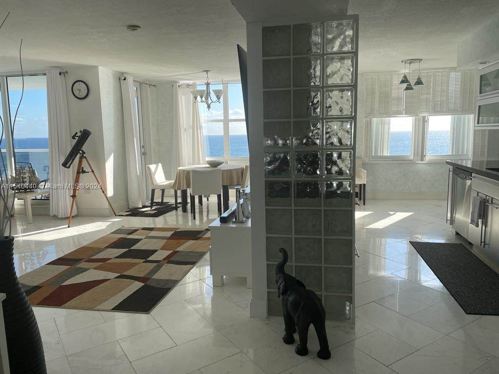 https://bt-photos.global.ssl.fastly.net/miami/orig_boomver_2_A11540440-2.jpg