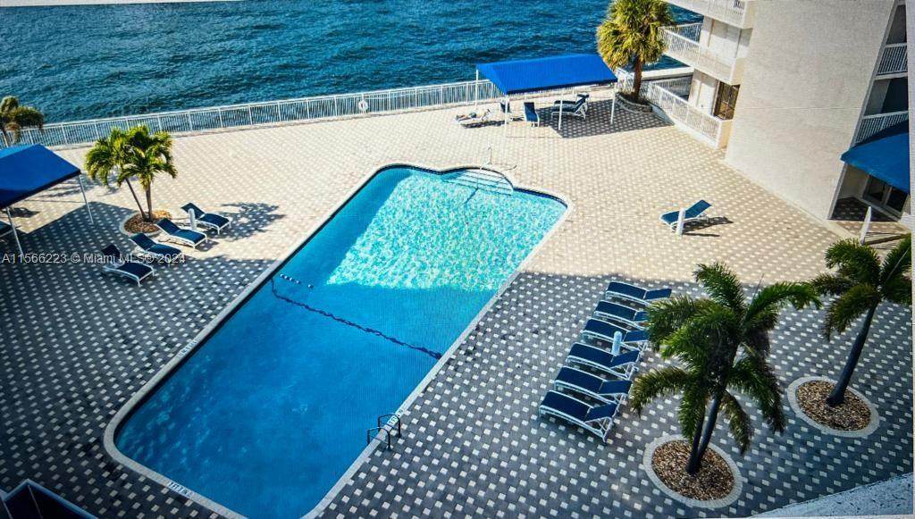 https://bt-photos.global.ssl.fastly.net/miami/1280_boomver_2_A11566223-2.jpg