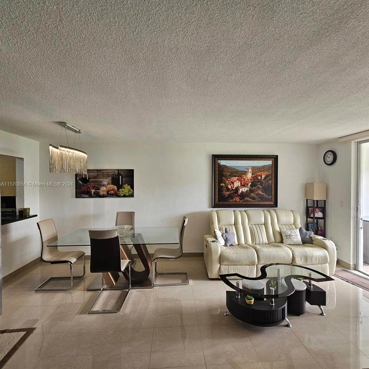 https://bt-photos.global.ssl.fastly.net/miami/1280_boomver_1_A11570856-2.jpg