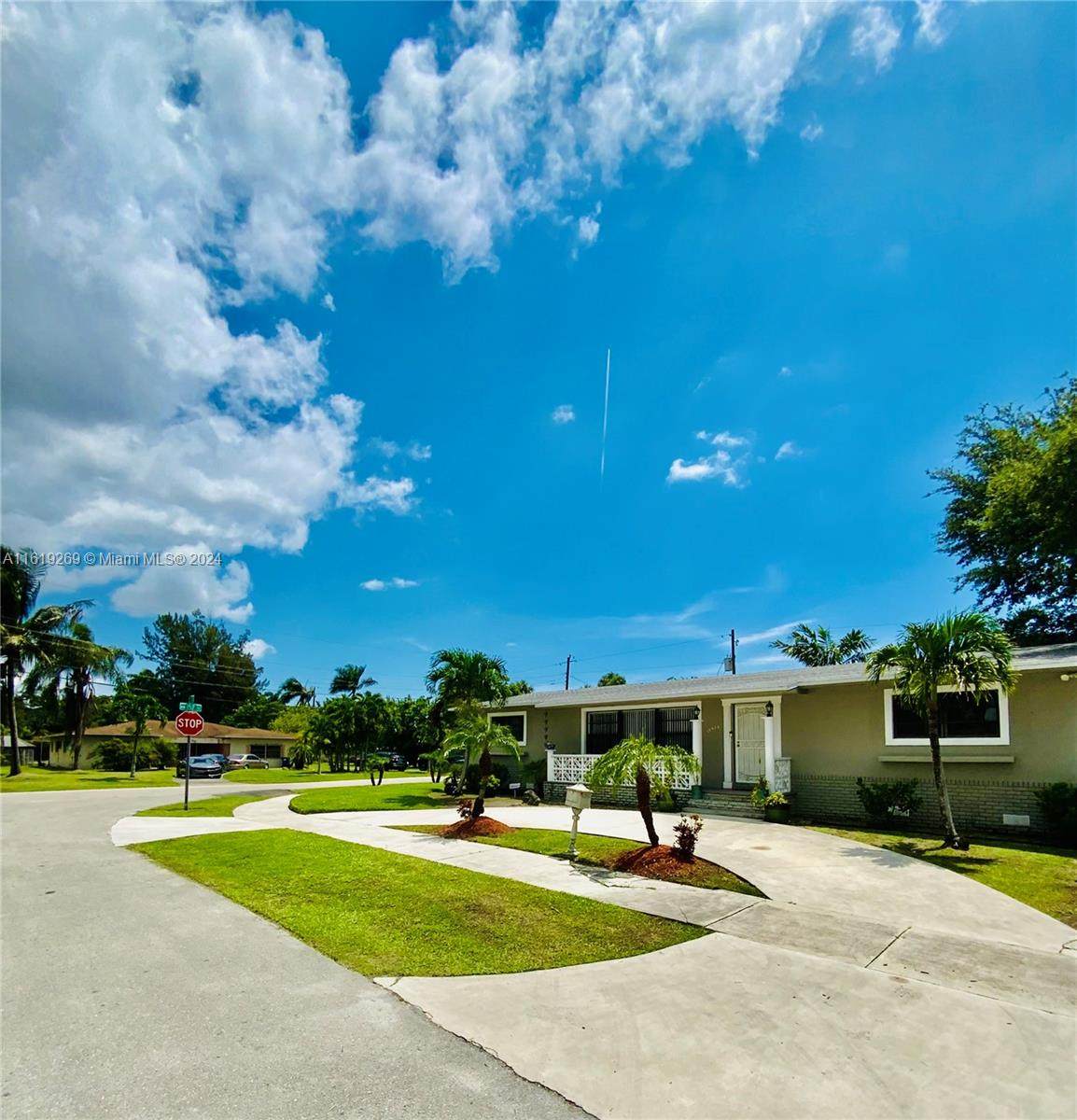 https://bt-photos.global.ssl.fastly.net/miami/1280_boomver_2_A11619269-2.jpg