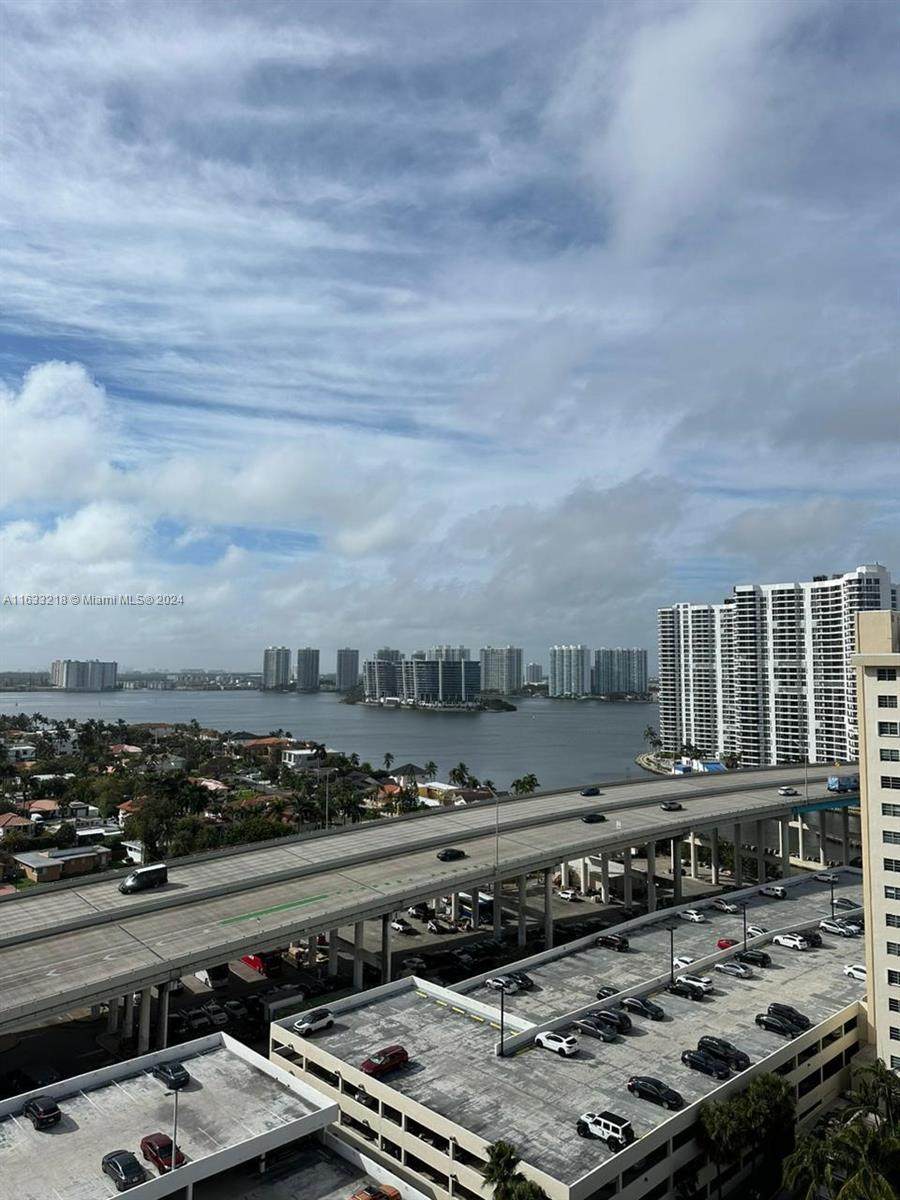 https://bt-photos.global.ssl.fastly.net/miami/orig_boomver_2_A11633218-2.jpg