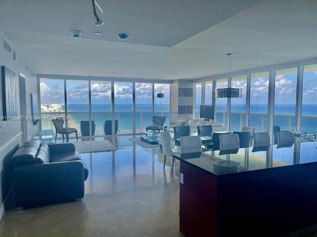 1830 Ocean Dr - Photo 1