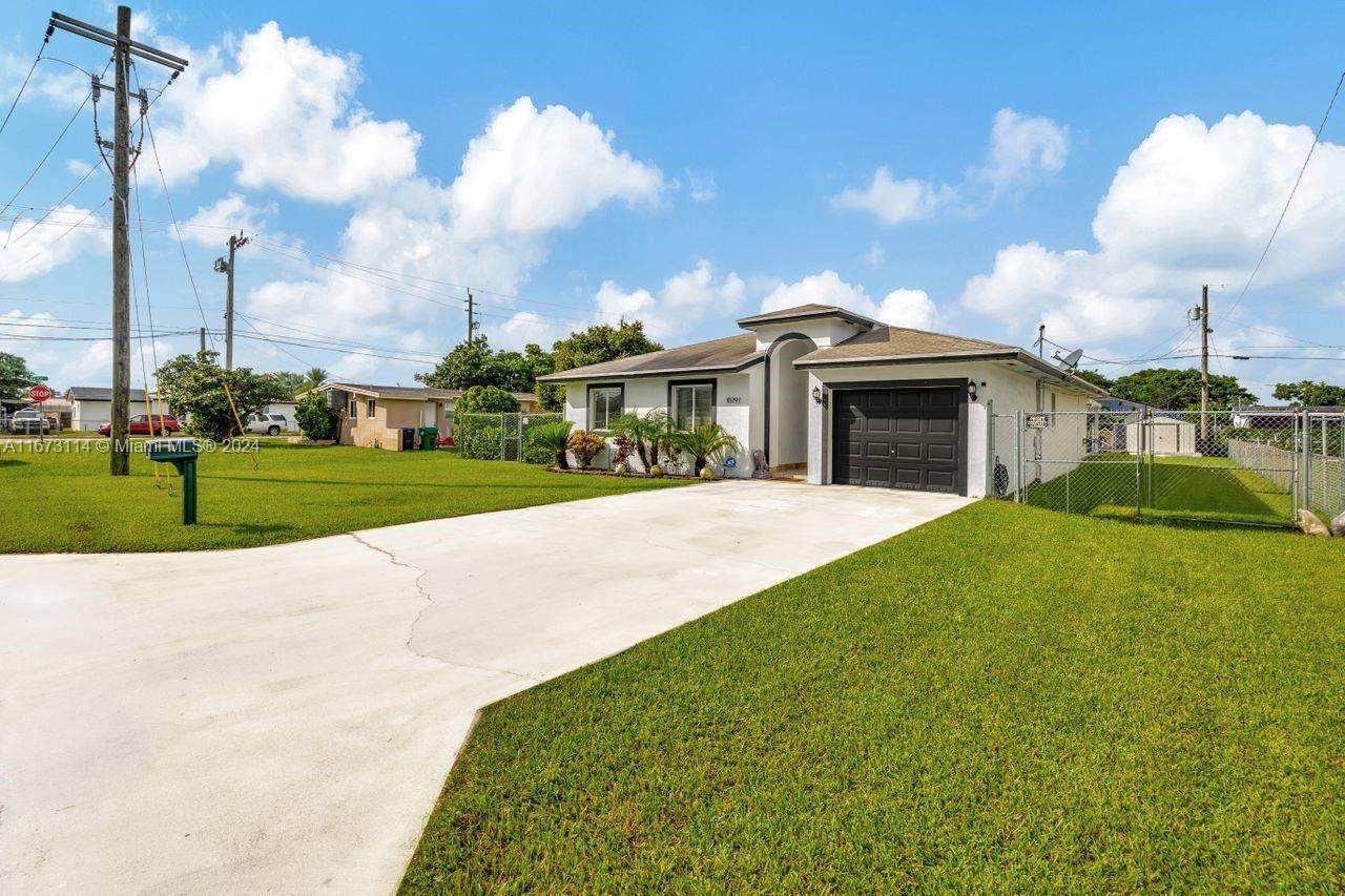https://bt-photos.global.ssl.fastly.net/miami/orig_boomver_2_A11673114-2.jpg