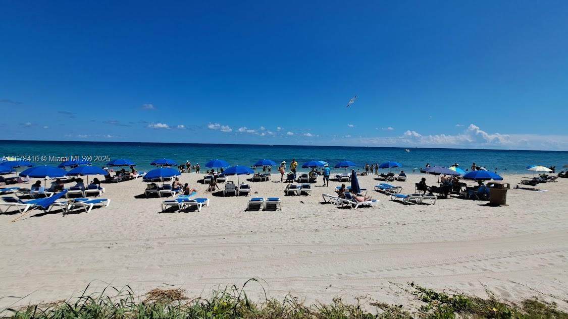 19201 Collins Ave - Photo 1