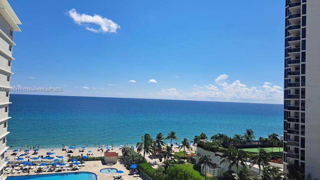 https://bt-photos.global.ssl.fastly.net/miami/orig_boomver_2_A11678410-2.jpg