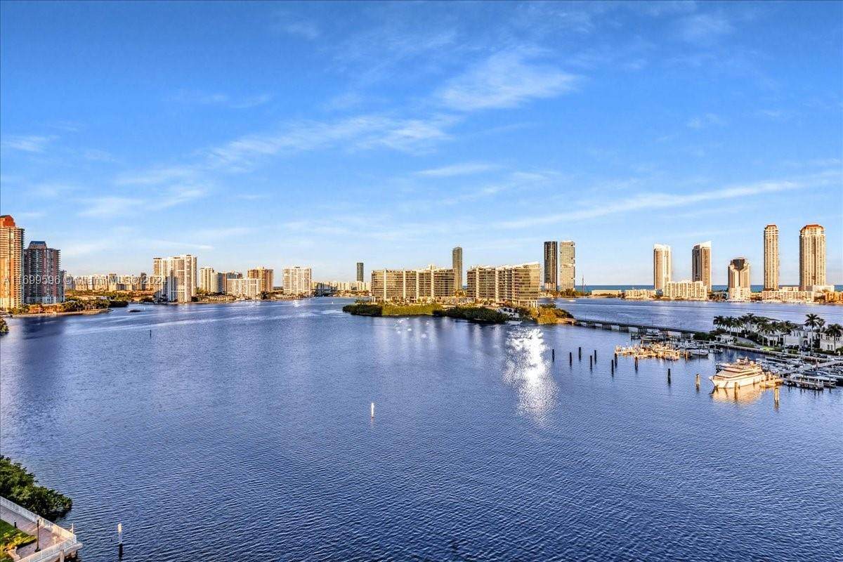 7000 Island Blvd - Photo 1