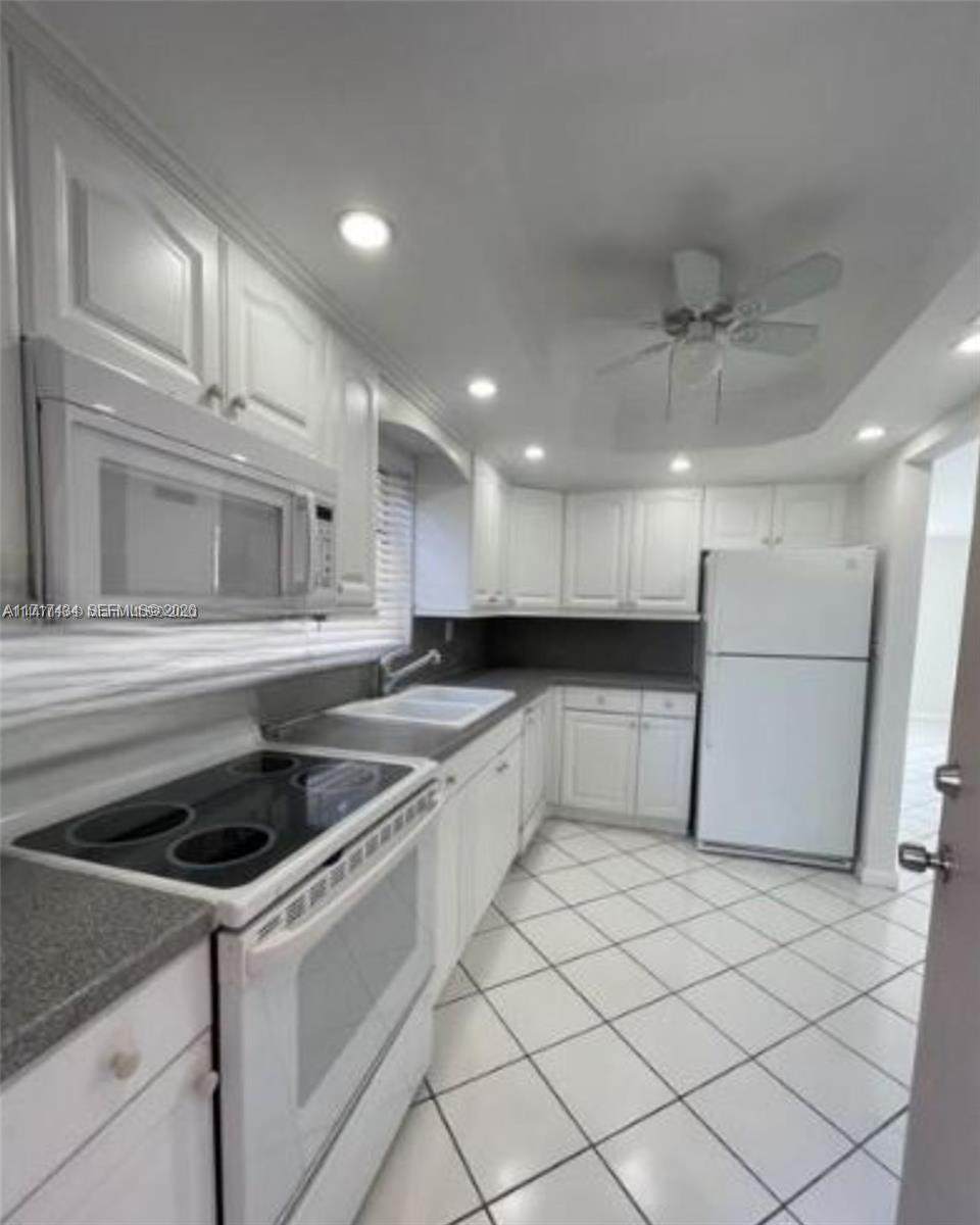 https://bt-photos.global.ssl.fastly.net/miami/1280_boomver_2_A11717434-2.jpg