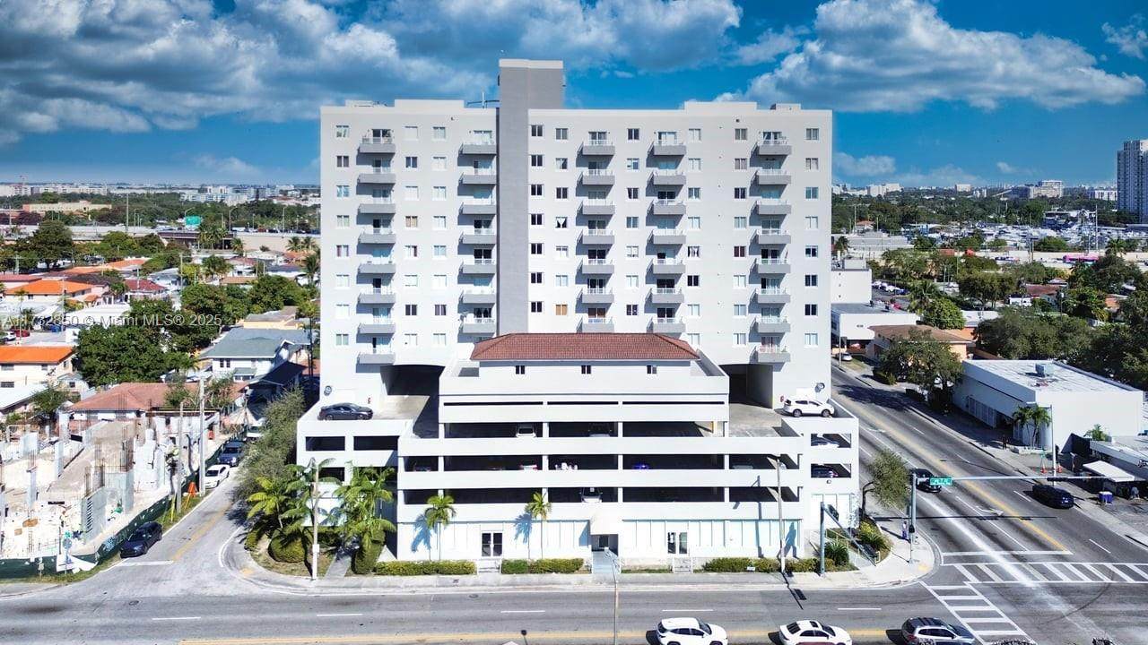 https://bt-photos.global.ssl.fastly.net/miami/orig_boomver_2_A11732850-2.jpg