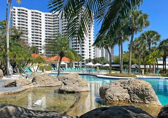 https://bt-photos.global.ssl.fastly.net/miami/1280_boomver_3_A11742426-2.jpg