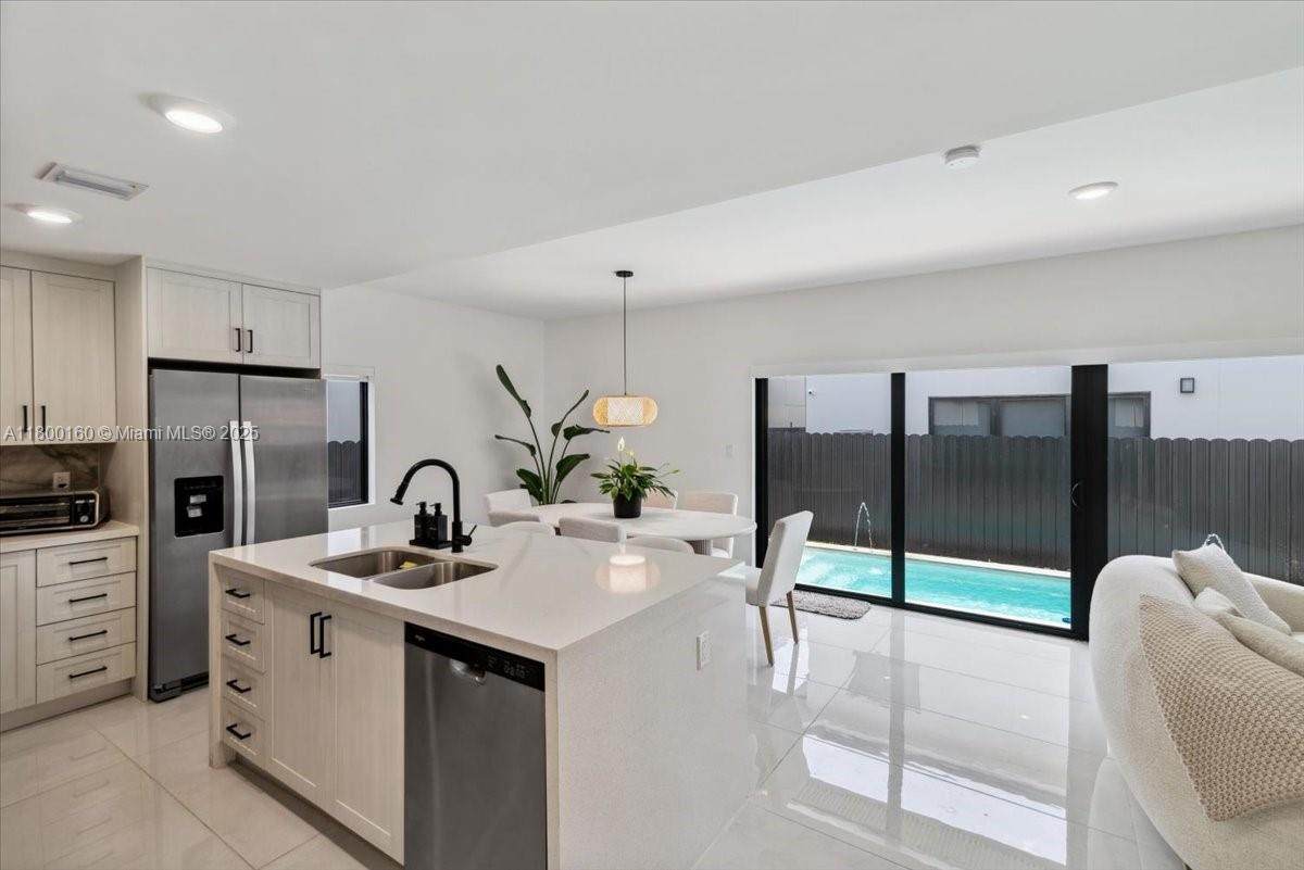 1396 3rd St - Photo 1