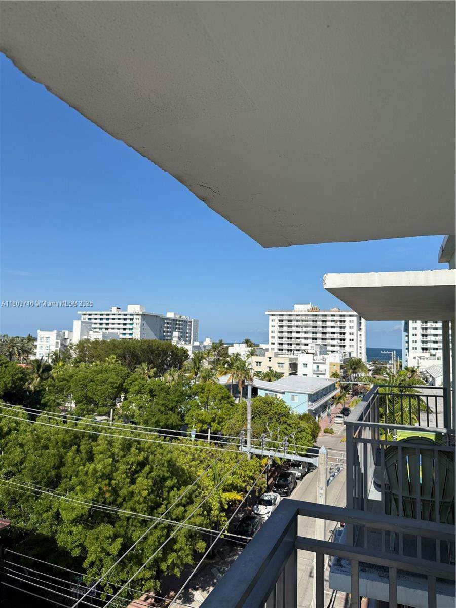 363 Washington Ave - Photo 1