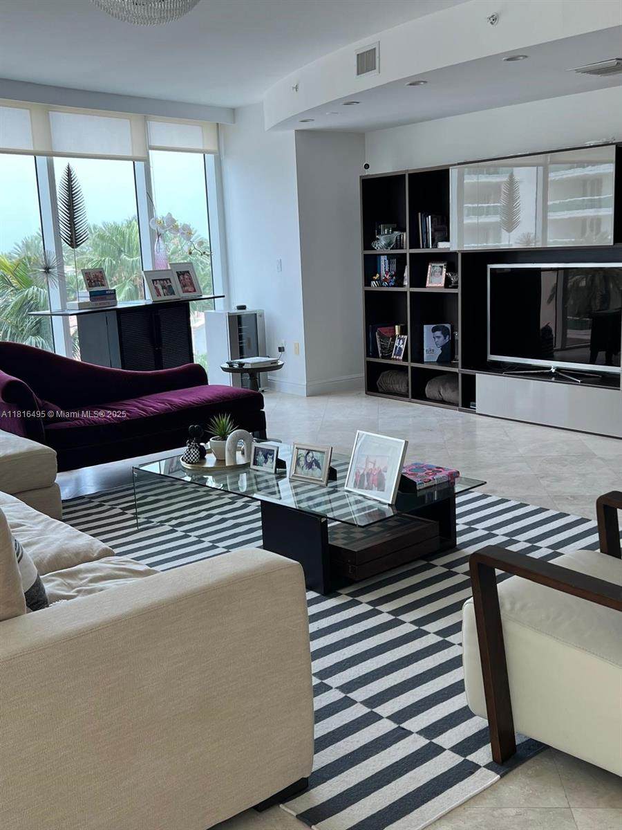 19955 38th Ct - Photo 1