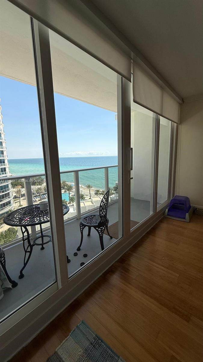 https://bt-photos.global.ssl.fastly.net/miami/orig_boomver_2_A11816887-2.jpg