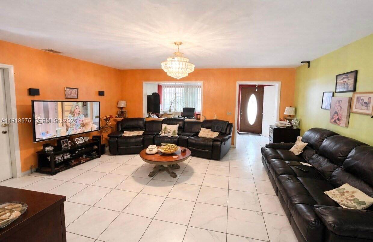 https://bt-photos.global.ssl.fastly.net/miami/orig_boomver_2_A11818575-2.jpg