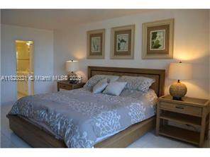 2030 Ocean Dr - Photo 1