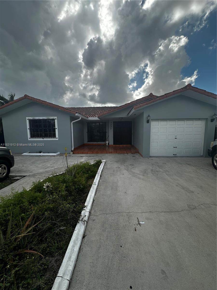 7535 5th Ct - Photo 1