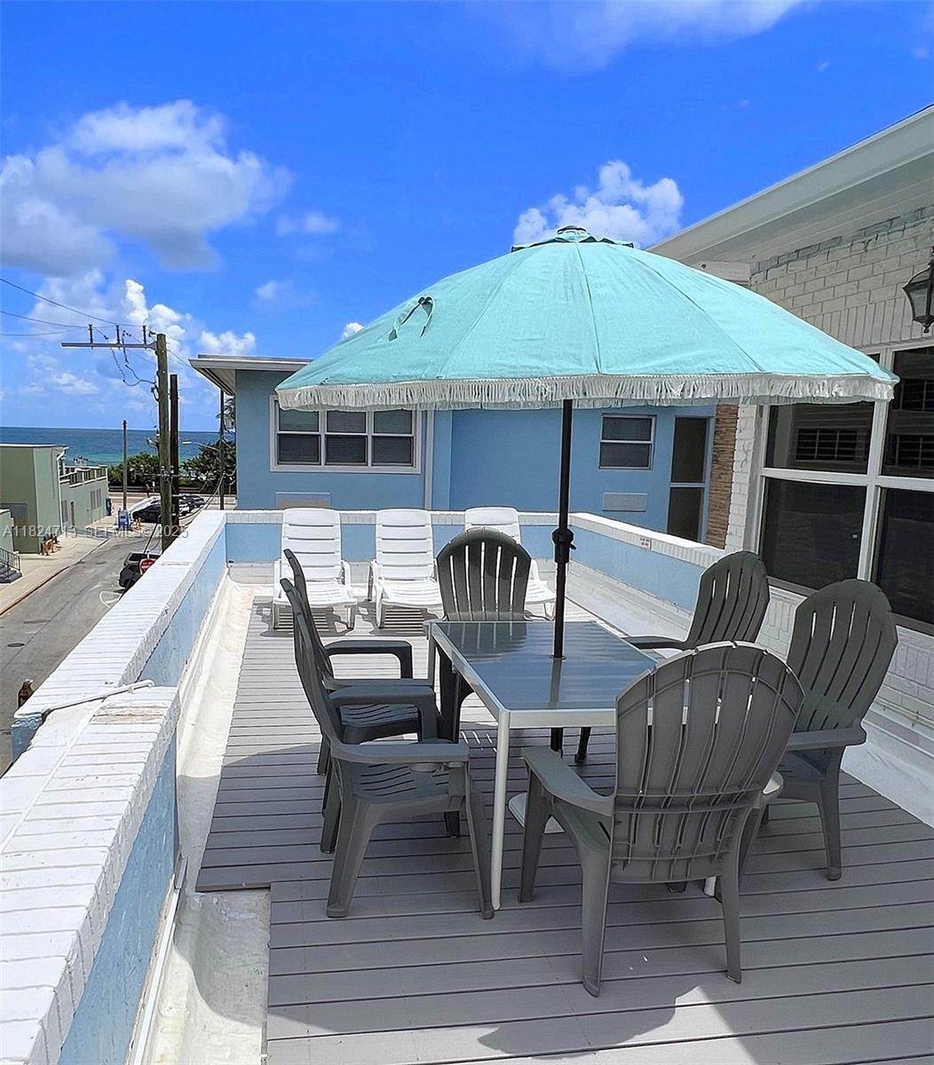 326 Harrison St - Photo 1