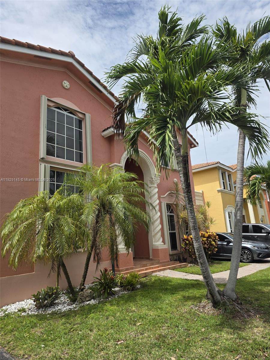 https://bt-photos.global.ssl.fastly.net/miami/orig_boomver_2_A11829145-2.jpg