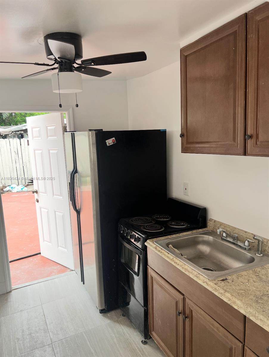 1216 30th Ave - Photo 1