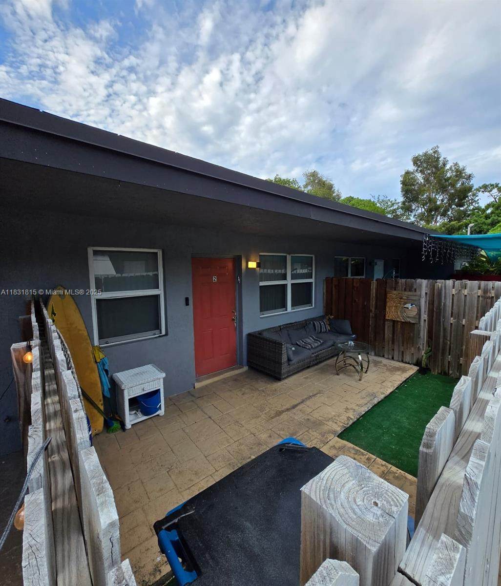 1204 5th Ter - Photo 1