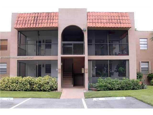 8600 34th Pl - Photo 1