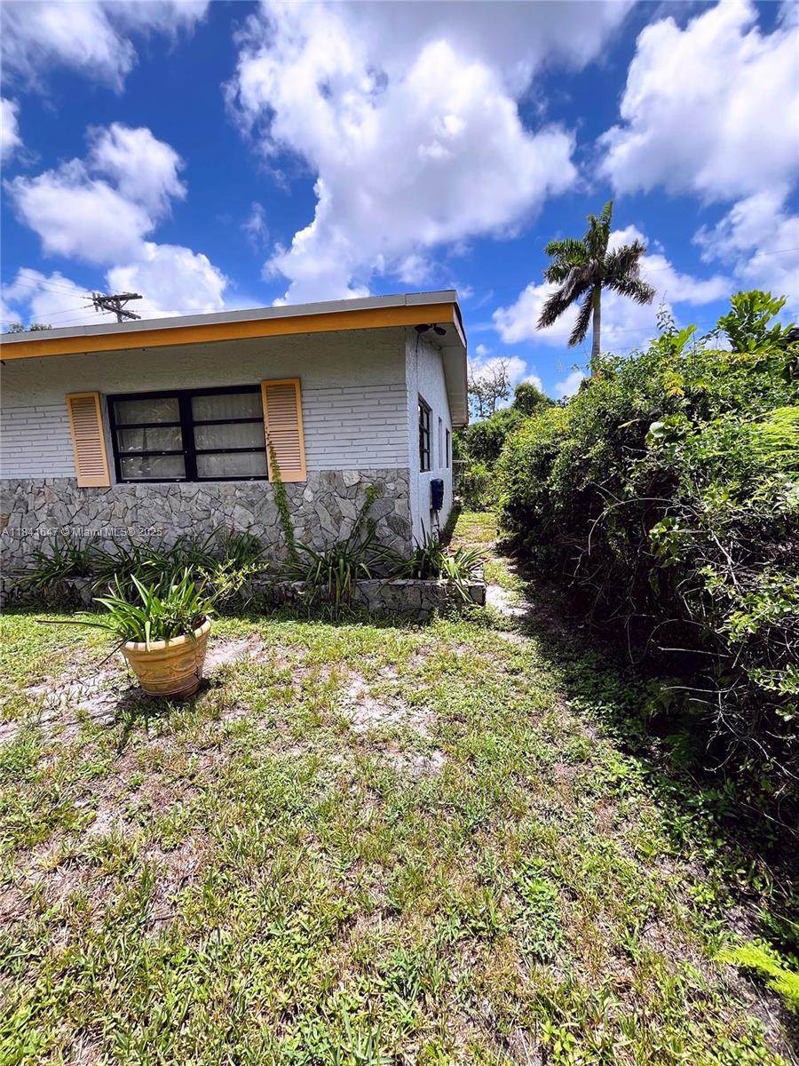 https://bt-photos.global.ssl.fastly.net/miami/orig_boomver_2_A11841647-2.jpg