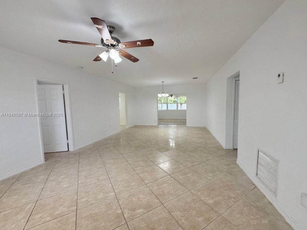 https://bt-photos.global.ssl.fastly.net/miami/orig_boomver_2_A11842587-2.jpg