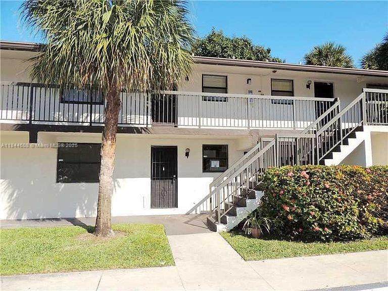 6010 Shakerwood Cir - Photo 1