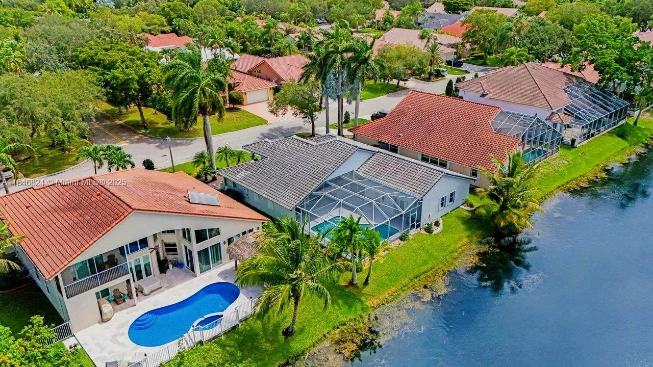 https://bt-photos.global.ssl.fastly.net/miami/1280_boomver_3_A11846824-2.jpg
