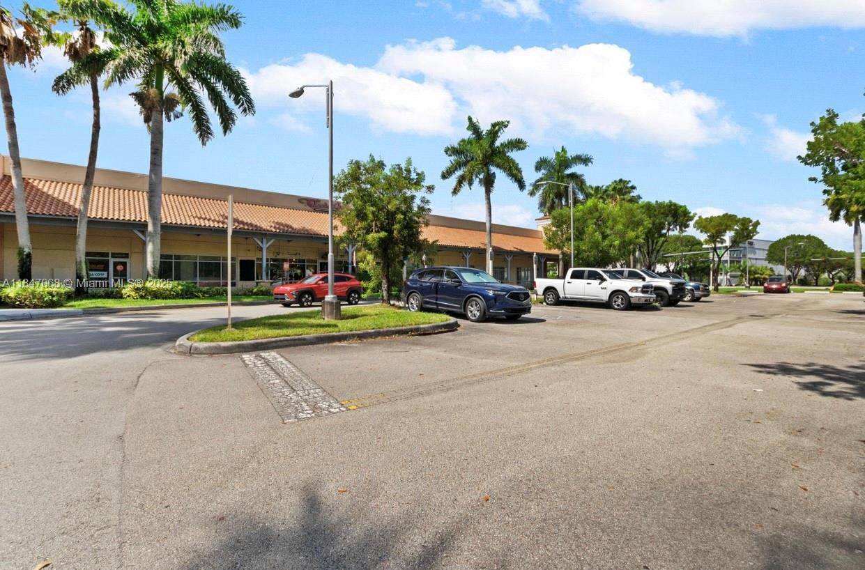 https://bt-photos.global.ssl.fastly.net/miami/orig_boomver_2_A11847068-2.jpg