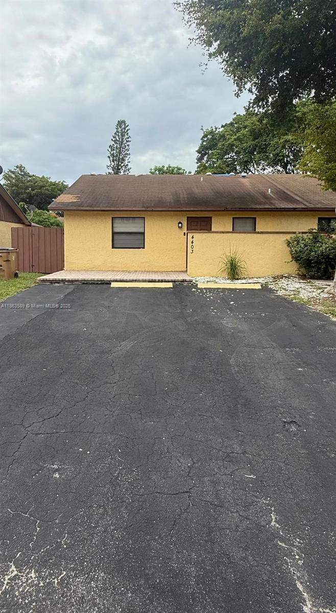 4403 4th Ave - Photo 1