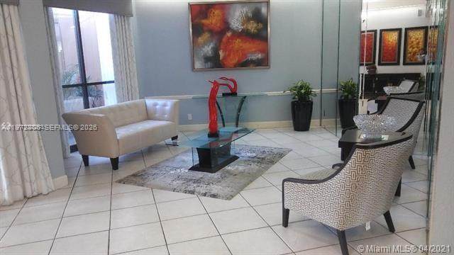 1000 St Charles Pl - Photo 1