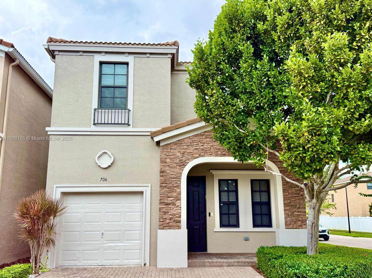 706 191st Ter - Photo 1