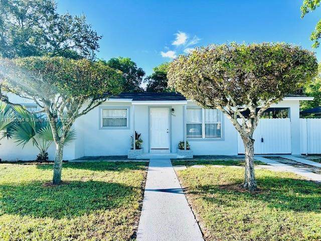 3420 2nd St - Photo 1