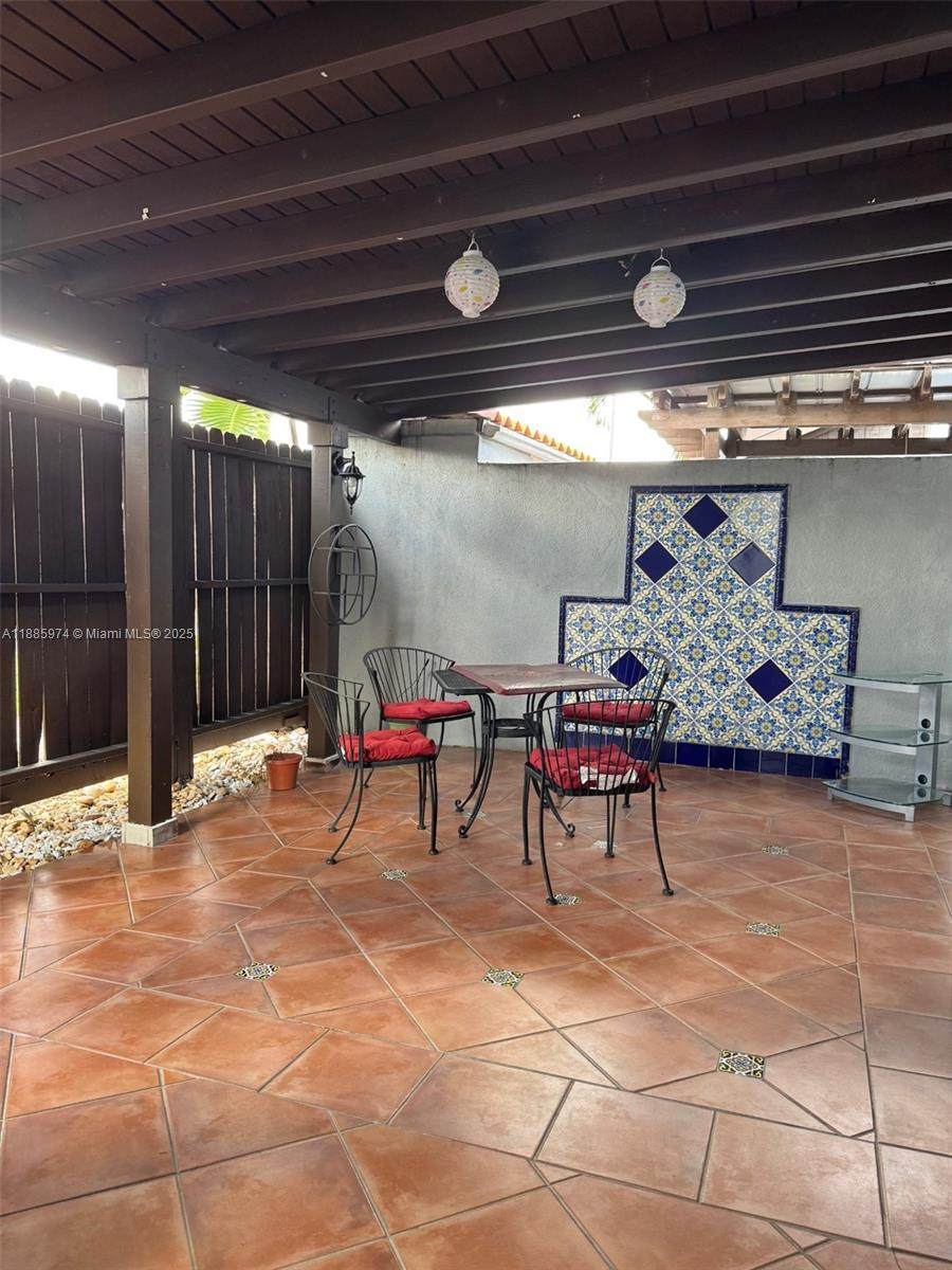 2410 122nd Ct - Photo 1