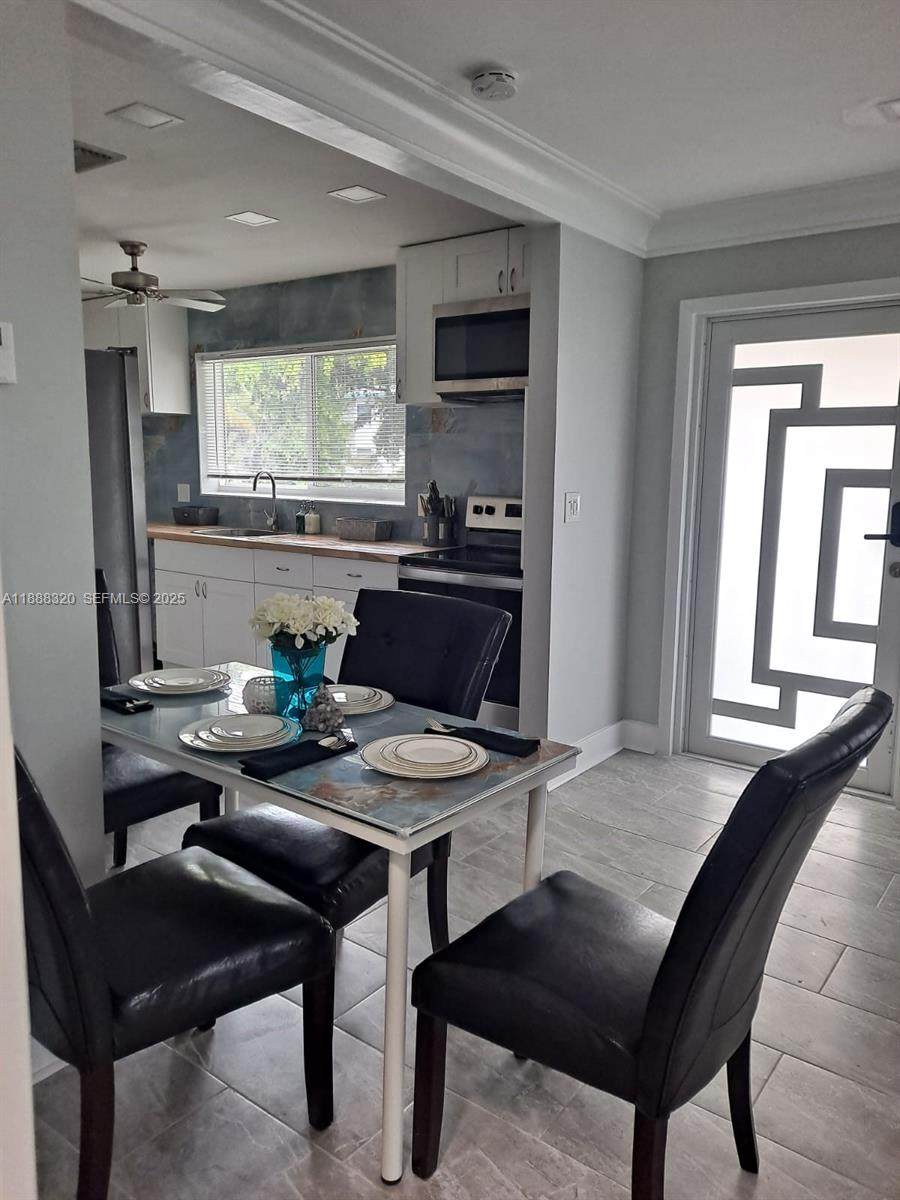 2242 Polk St - Photo 1