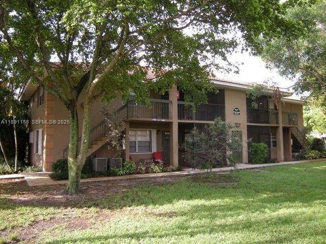 10480 8th St - Photo 1