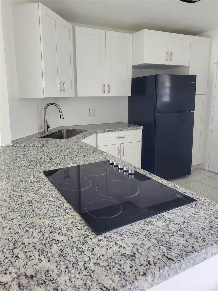 3300 Spanish Moss Ter - Photo 1