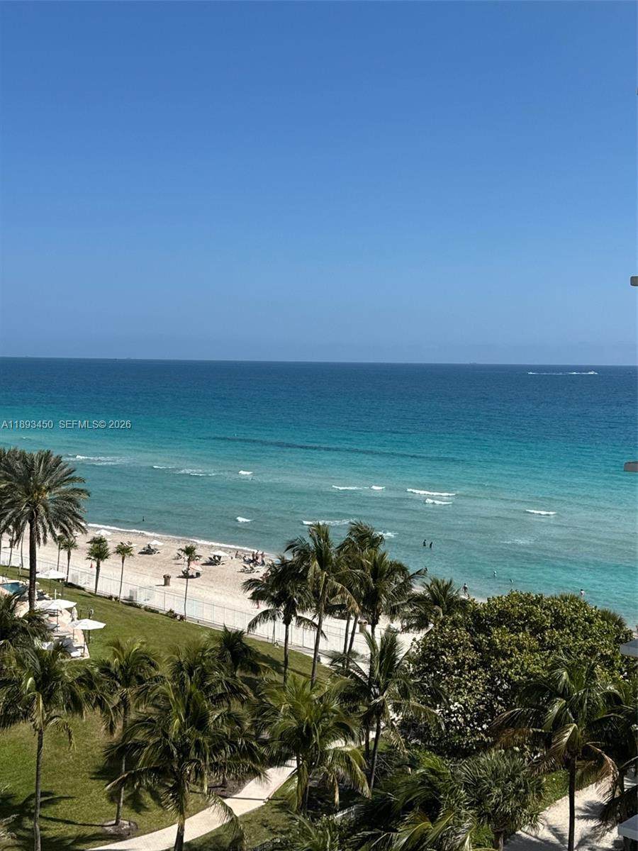 https://bt-photos.global.ssl.fastly.net/miami/orig_boomver_2_A11893450-2.jpg
