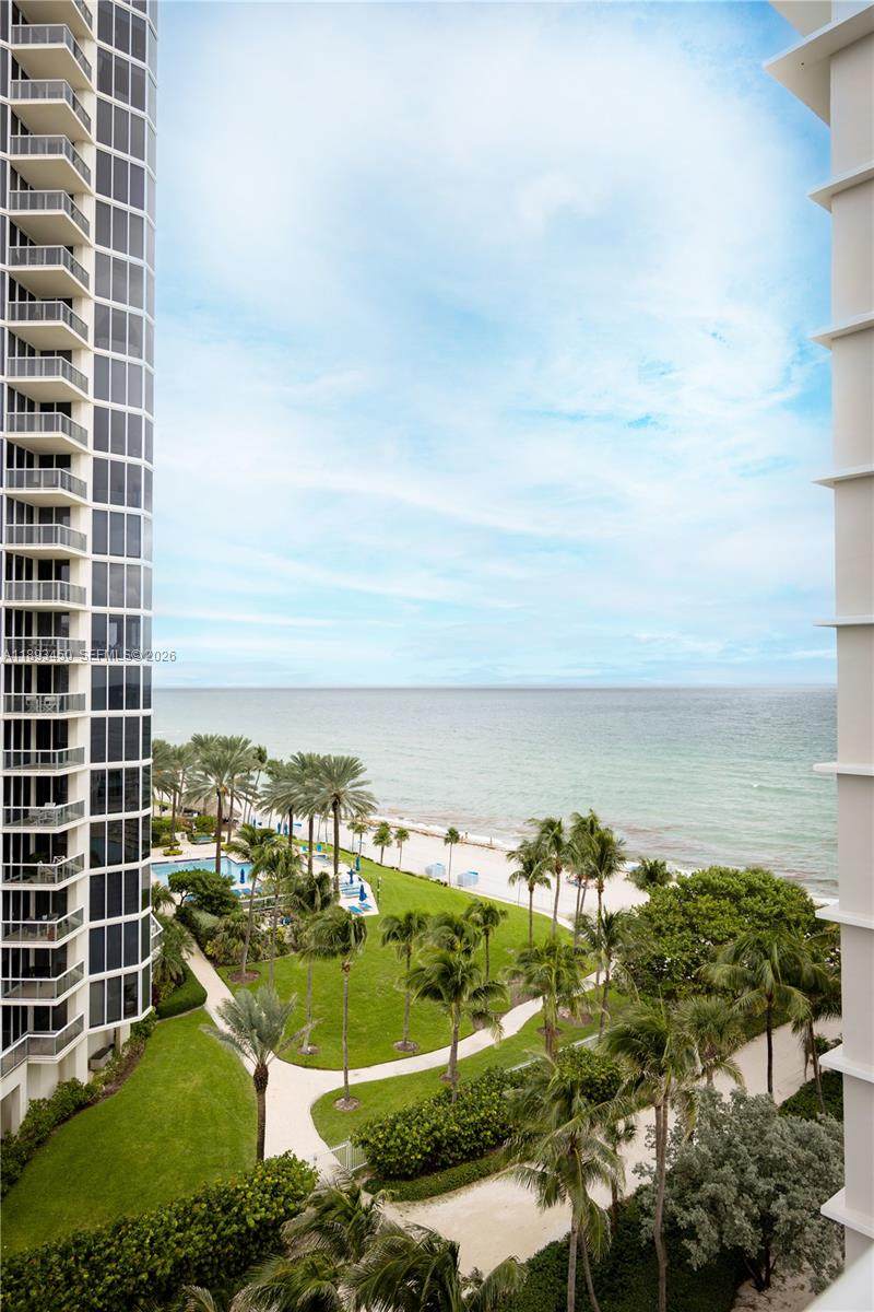 https://bt-photos.global.ssl.fastly.net/miami/orig_boomver_2_A11893450-2.jpg