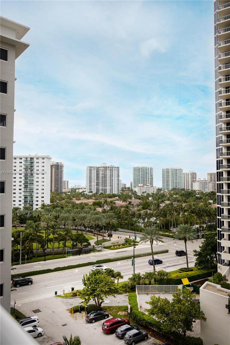 https://bt-photos.global.ssl.fastly.net/miami/orig_boomver_2_A11893450-2.jpg