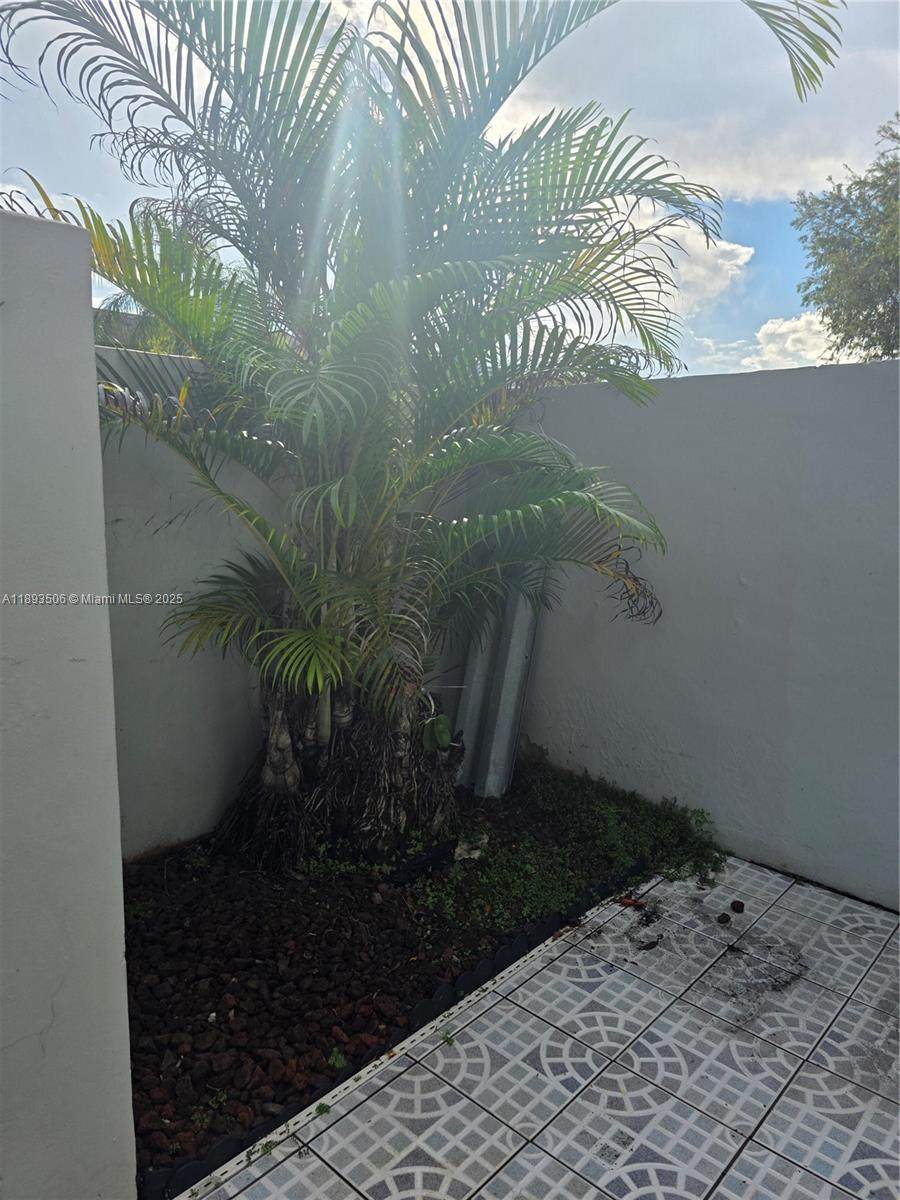 https://bt-photos.global.ssl.fastly.net/miami/orig_boomver_2_A11893506-2.jpg